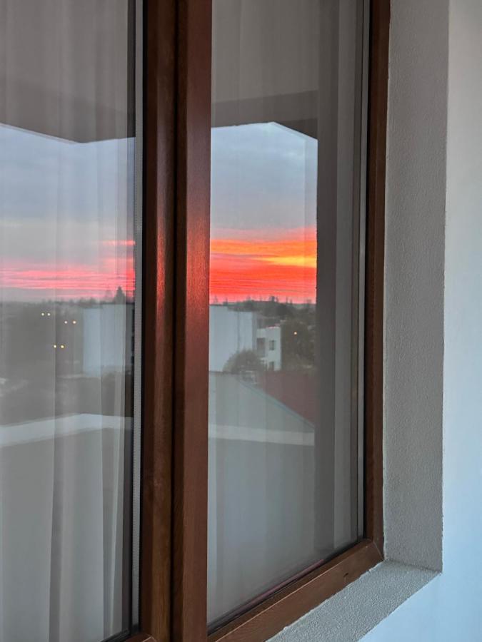 Sunset View Bucharest Apartman Kültér fotó