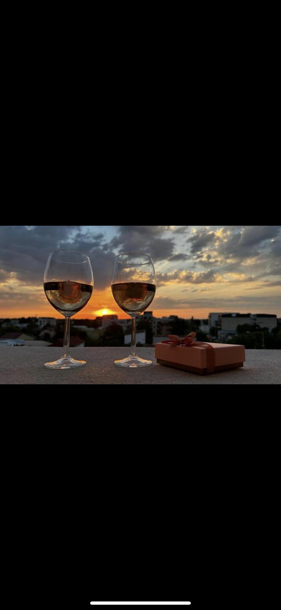 Sunset View Bucharest Apartman Kültér fotó
